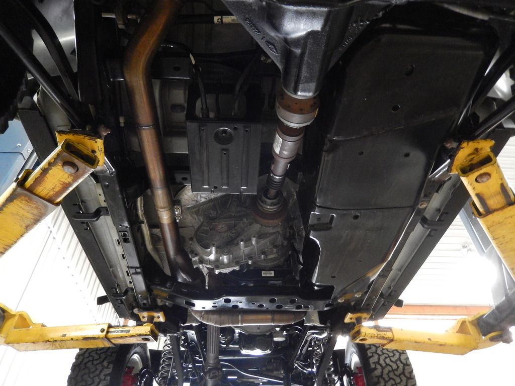 Jeep Wrangler Rubicon 2013 6.4L 470HP HEMI 6 Speed Manual Trans 15k